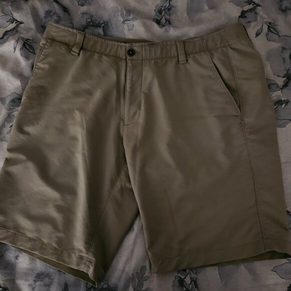 Men's - Under Armour Heatgear shorts - tan - Picture 3 of 6